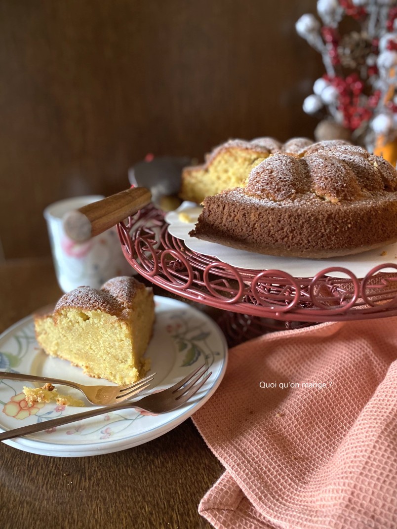 Gâteau aux amandes et fleur d'oranger
